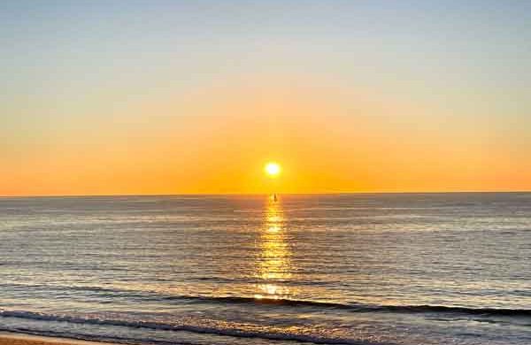 Ocean views fromt the Esplanade in Redondo Beach
